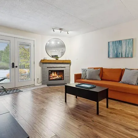 Appartement Whispering Pines Escape à Collingwood Extérieur photo