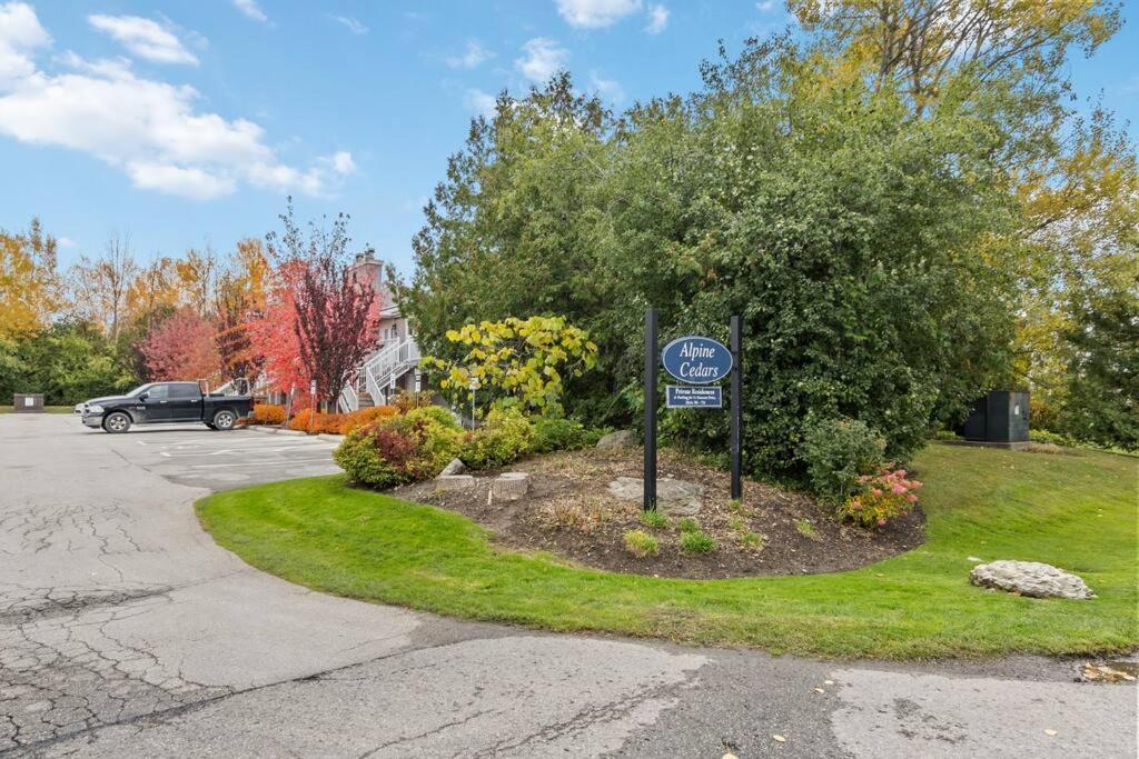 Apartment Whispering Pines Escape