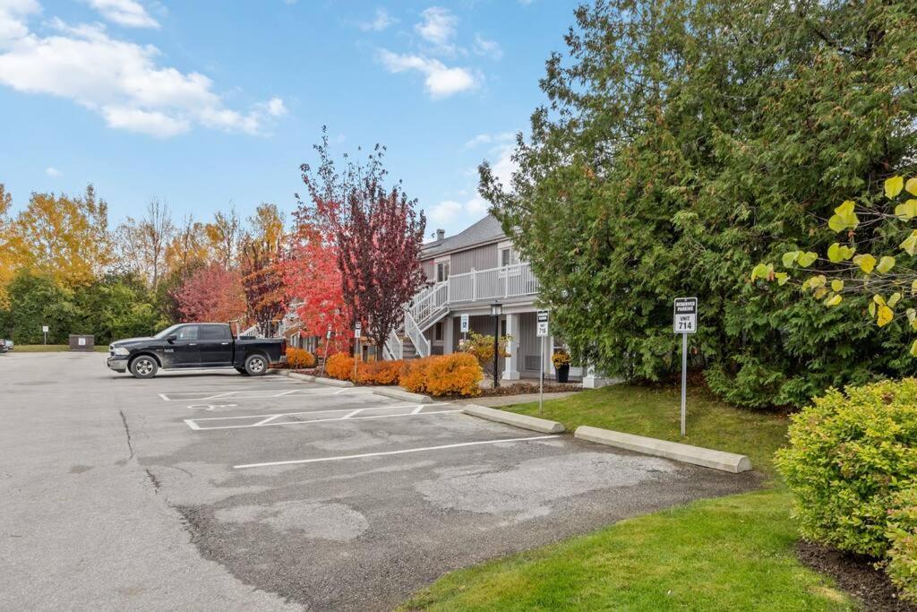 Apartment Whispering Pines Escape *